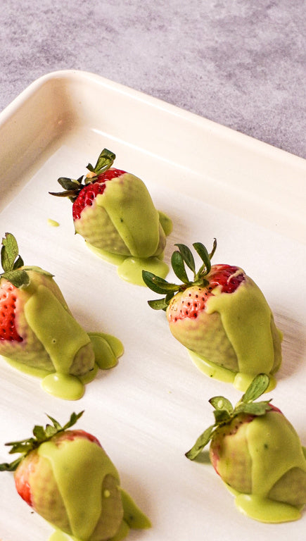 Matcha Chocolate Covered Strawberries Recipe